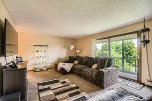 255 Westview Dr, West Saint Paul, MN 55118 - Photo 1