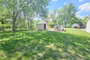 249 Hollett St, Tracy, MN 56175 - Photo 22