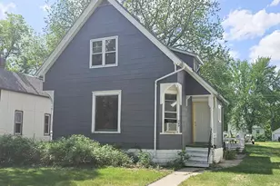 249 Hollett St, Tracy, MN 56175 - Photo 1