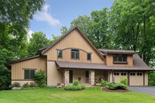 17524 Hampton Ct, Minnetonka, MN 55345 - Photo 1