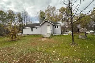 19999 S Hummingbird Dr, Grand Rapids, MN 55744 - Photo 1