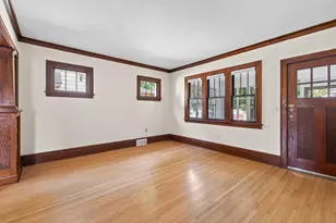 976 Lawson Ave E, Saint Paul, MN 55106 - Photo 6