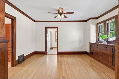 976 Lawson Avenue E, Saint Paul, MN 55106 - Photo 8