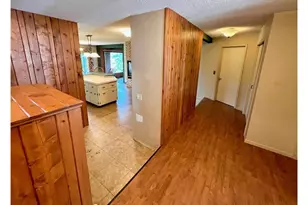 1004 S Ramsey St, Redwood Falls, MN 56283 - Photo 8