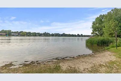 4207 Lakeside Avenue N #328, Brooklyn Center, MN 55429 - Photo 40