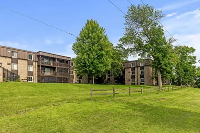 4207 Lakeside Avenue N #328, Brooklyn Center, MN 55429 - Photo 2