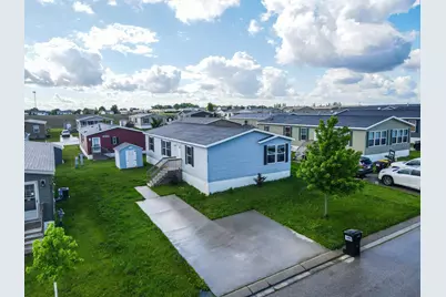 2009 Osprey Pl NW, Stewartville, MN 55976 - Photo 2