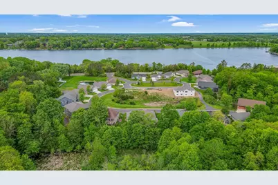 31075 Magnolia Lane, Lindstrom, MN 55045 - Photo 8