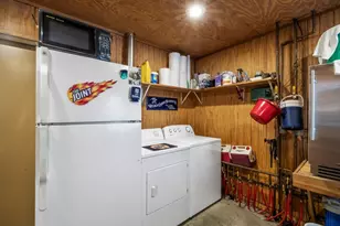 2511 Carver Ave E, Maplewood, MN 55119 - Photo 48