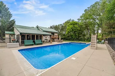2511 Carver Avenue E, Maplewood, MN 55119 - Photo 8