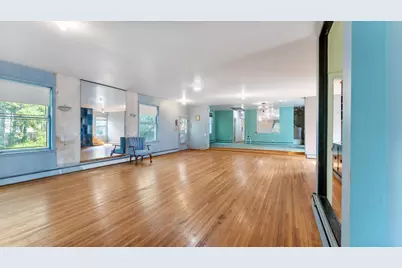 205 Commercial Avenue N, Sandstone, MN 55072 - Photo 8