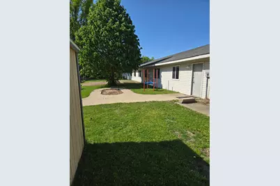 2020 9th Street E, Glencoe, MN 55336 - Photo 18