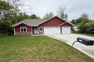 6207 Lagoon Dr NE, Bemidji, MN 56601 - Photo 1