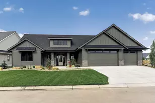 1747 Mayowood Ct SW, Rochester, MN 55902 - Photo 2