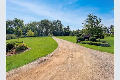 1186 County Road 118, Lake Benton Twp, MN 56149 - Photo 2