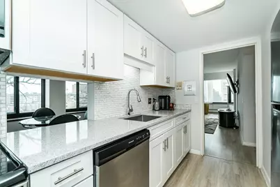 207 5th Avenue SW #208, Rochester, MN 55902 - Photo 6