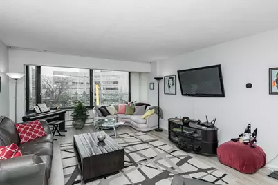 207 5th Avenue SW #208, Rochester, MN 55902 - Photo 2