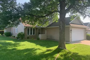 1539 Carleton Dr, Hastings, MN 55033 - Photo 1