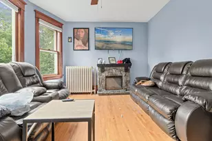 1067 Jessie St, Saint Paul, MN 55130 - Photo 4