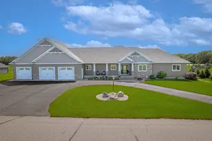 2142 Monarch Ct, Sartell, MN 56377 - Photo 1