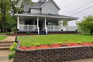 903 S 2nd St, Princeton, MN 55371 - Photo 1