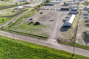 1131 Indus St, Fairmont, MN 56031 - Photo 6