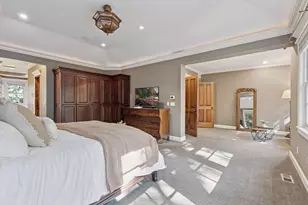 8523 Amsden Rd, Bloomington, MN 55438 - Photo 8