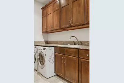 8523 Amsden Road, Bloomington, MN 55438 - Photo 34