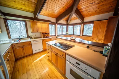 6835 Buckthorn Dr NW, Rochester, MN 55901 - Photo 10