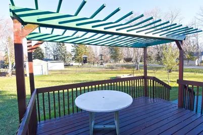 302 Sherwood Avenue N, Thief River Falls, MN 56701 - Photo 40