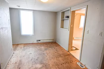 715 8th Street E, Thief River Falls, MN 56701 - Photo 8