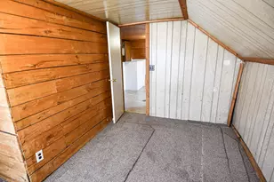 715 8th St E, Thief River Falls, MN 56701 - Photo 28