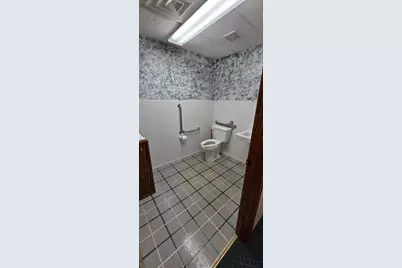 202 S Broadway Avenue, Albert Lea, MN 56007 - Photo 20