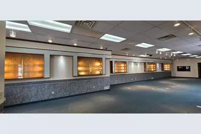 202 S Broadway Avenue, Albert Lea, MN 56007 - Photo 6