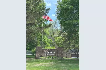 10441 Greenbrier Road #315, Minnetonka, MN 55305 - Photo 2