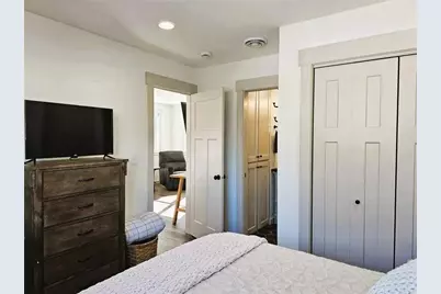 201 1/2 10th Avenue SE, Pipestone, MN 56164 - Photo 12