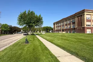 109 E Luverne St, Luverne, MN 56156 - Photo 30