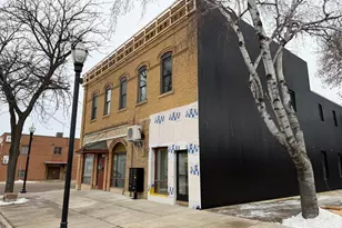 542 Benson Ave SW, Willmar, MN 56201 - Photo 1