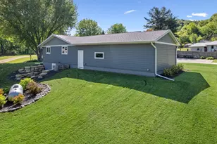W770 Meadow Ln, Fountain City, WI 54629 - Photo 34