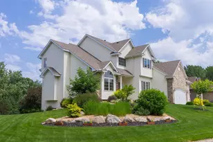 10847 Alberton Ct, Inver Grove Heights, MN 55077 - Photo 1