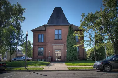 237 2nd Avenue SW, Cambridge, MN 55008 - Photo 1