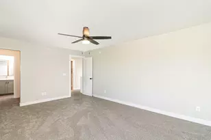 811 Viburnum St, Belle Plaine, MN 56011 - Photo 12