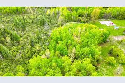 307 S 6th Street E, Aurora, MN 55705 - Photo 8