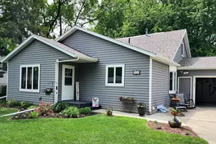 800 17th St SW, Willmar, MN 56201 - Photo 1