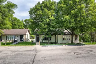 415 2nd Ave SE, Pelican Rapids, MN 56572 - Photo 1