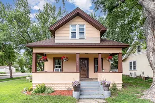 2852 36th Ave S, Minneapolis, MN 55406 - Photo 1