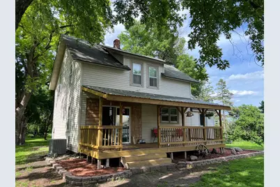 355 20th Street SW, Benson, MN 56215 - Photo 1