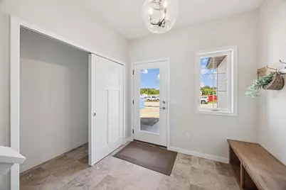 4653 8th Street NE, Saint Cloud, MN 56304 - Photo 4