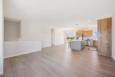 4653 8th Street NE, Saint Cloud, MN 56304 - Photo 12