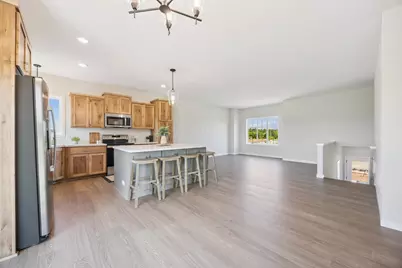 4653 8th Street NE, Saint Cloud, MN 56304 - Photo 6